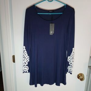 Ouges, Navy Dress with White Lace Sleeve Accents, Size M